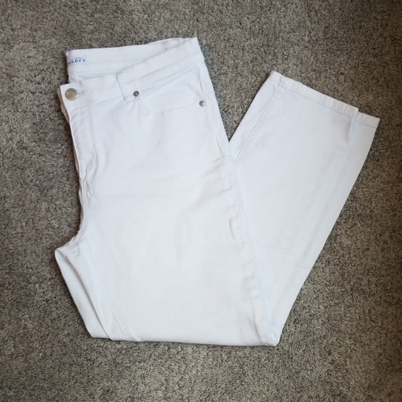 LOFT Denim - Like new condition skinny crop LOFT Denim - Like new condition skinny crop